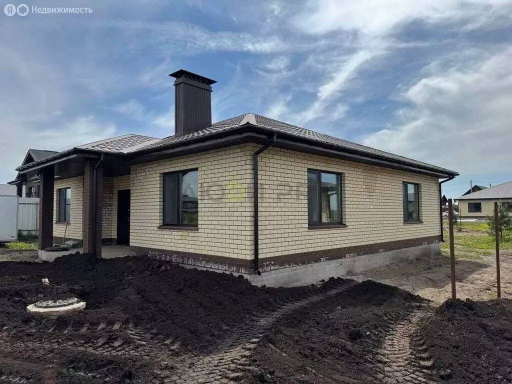 Дом в село Большая Шильна, улица 70 лет Победы (130 м) - Фото 2