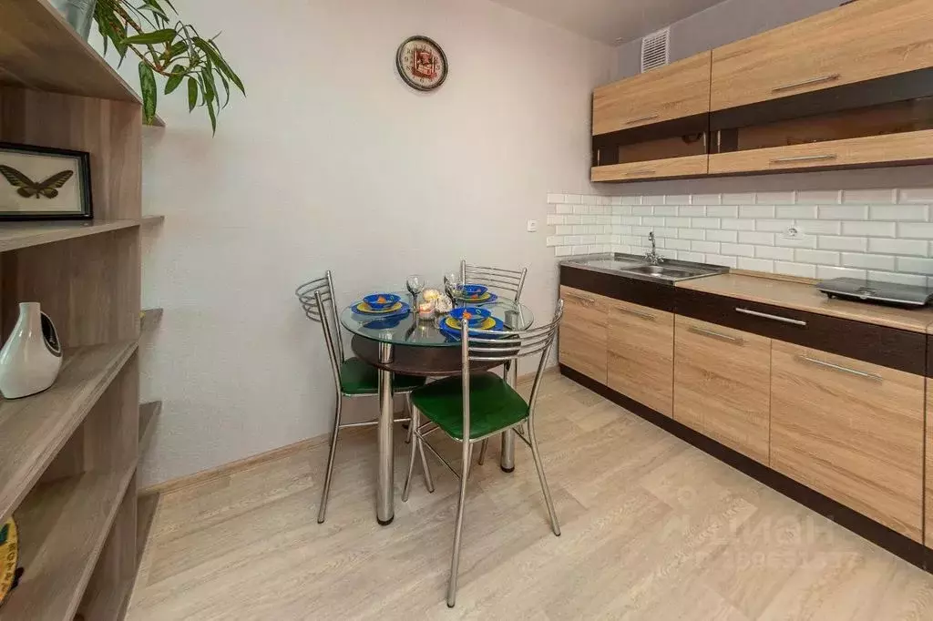 1-к кв. Свердловская область, Екатеринбург ул. Евгения Савкова, 33 ... - Фото 1