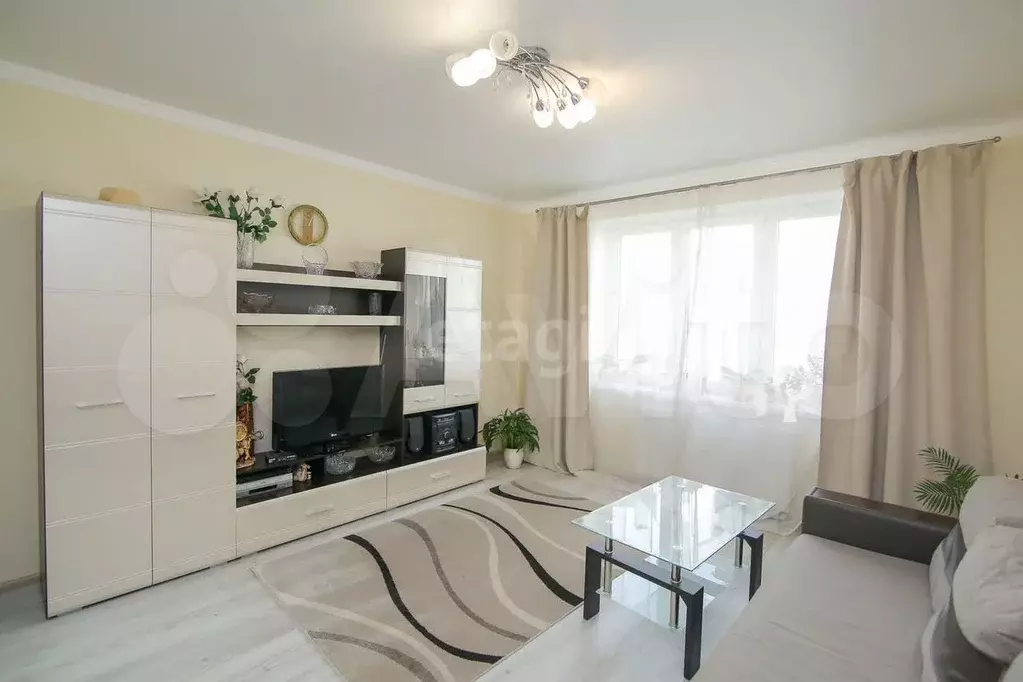 2-к. квартира, 58 м, 5/8 эт. - Фото 1