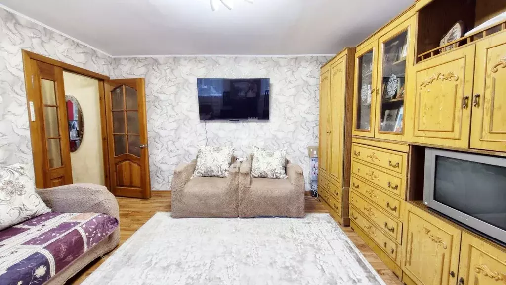 4-к кв. Воронежская область, Воронеж ул. Антонова-Овсеенко, 9 (75.0 м) - Фото 1