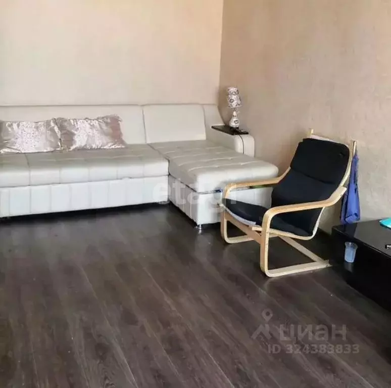 2-к кв. Саха (Якутия), Якутск ул. Петра Алексеева, 83/18 (55.1 м) - Фото 1