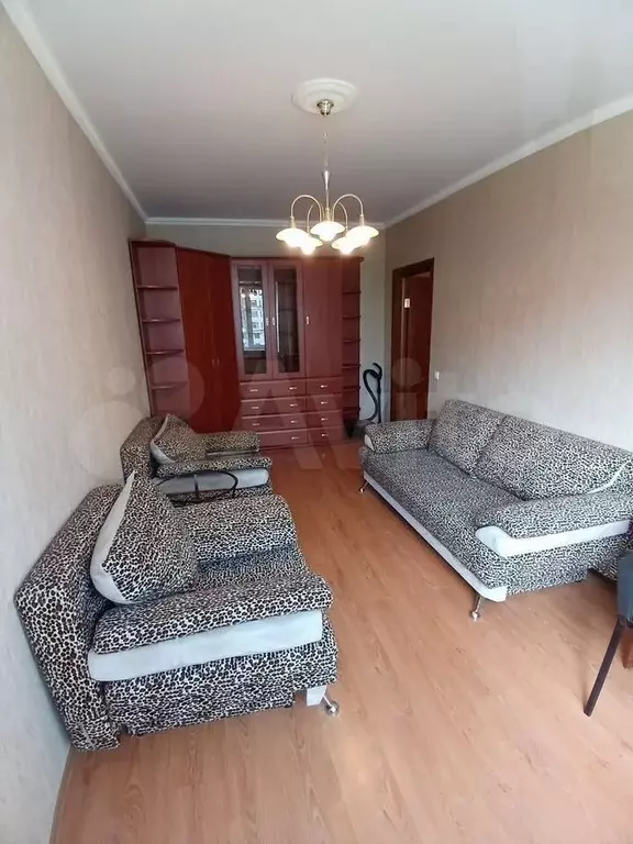 2-к. квартира, 45 м, 8/10 эт. - Фото 0