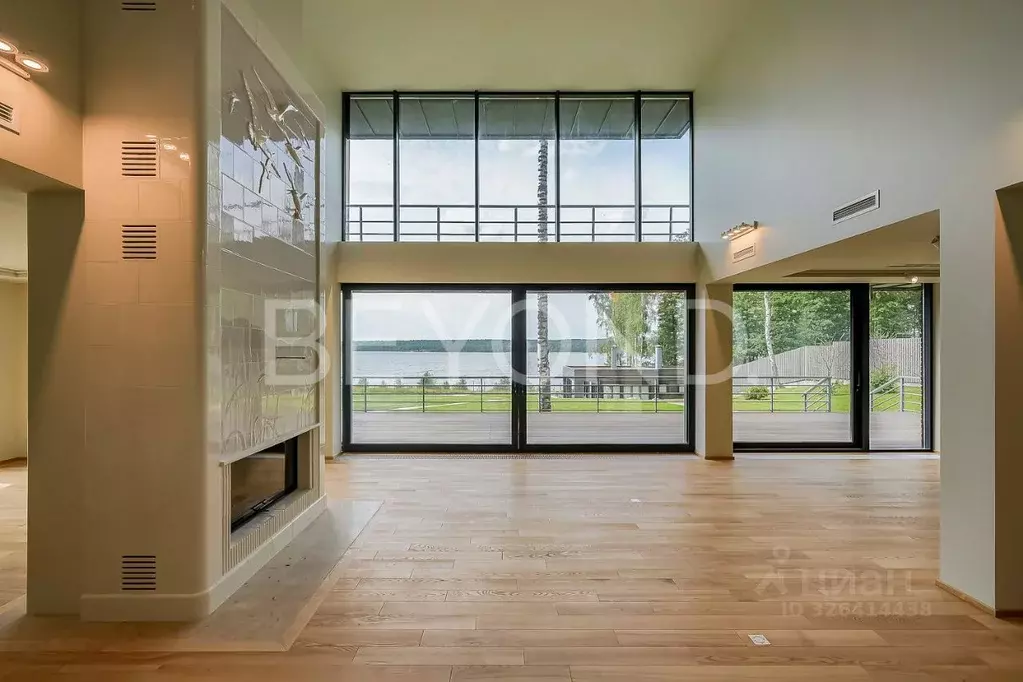 Дом в Ленинградская область, Выборгский район, Рощинское городское ... - Фото 2