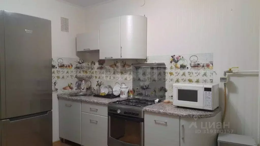 1-к кв. Пермский край, Пермь Рабоче-крестьянская ул., 6 (37.5 м) - Фото 0