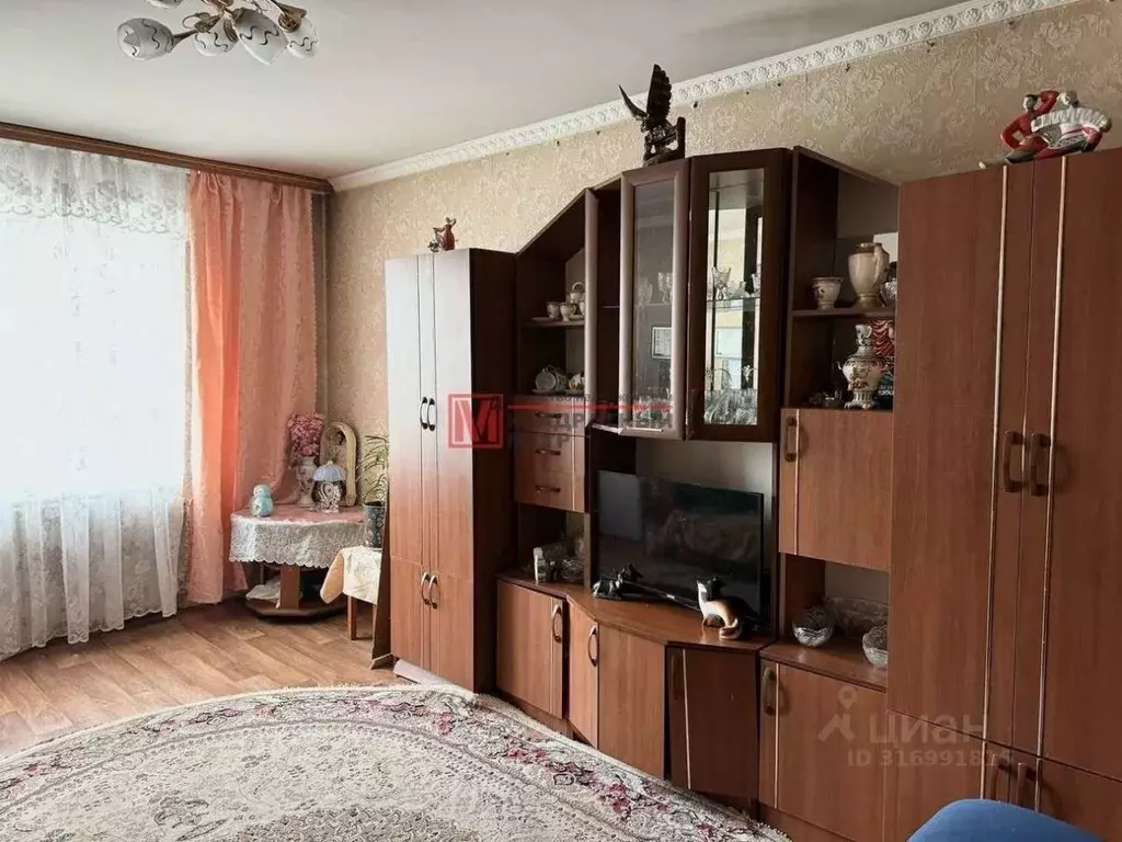 1-к кв. Белгородская область, Старый Оскол Приборостроитель мкр, 54к1 ... - Фото 0