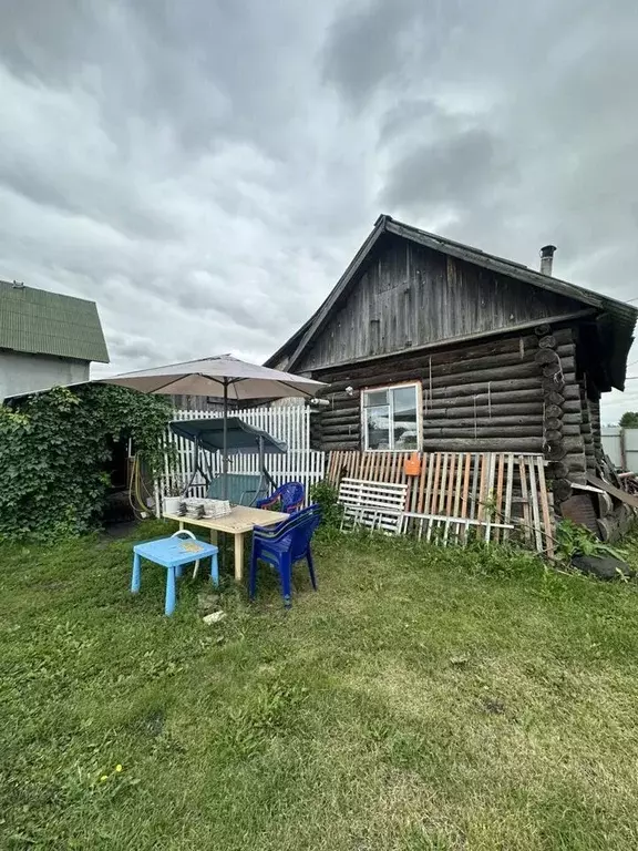 Дом в Свердловская область, Сысертский городской округ, пос. ... - Фото 1