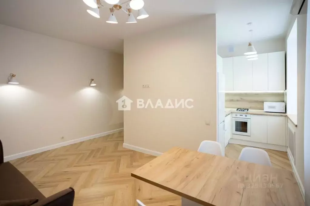2-к кв. Владимирская область, Владимир ул. Горького, 73 (45.6 м) - Фото 1