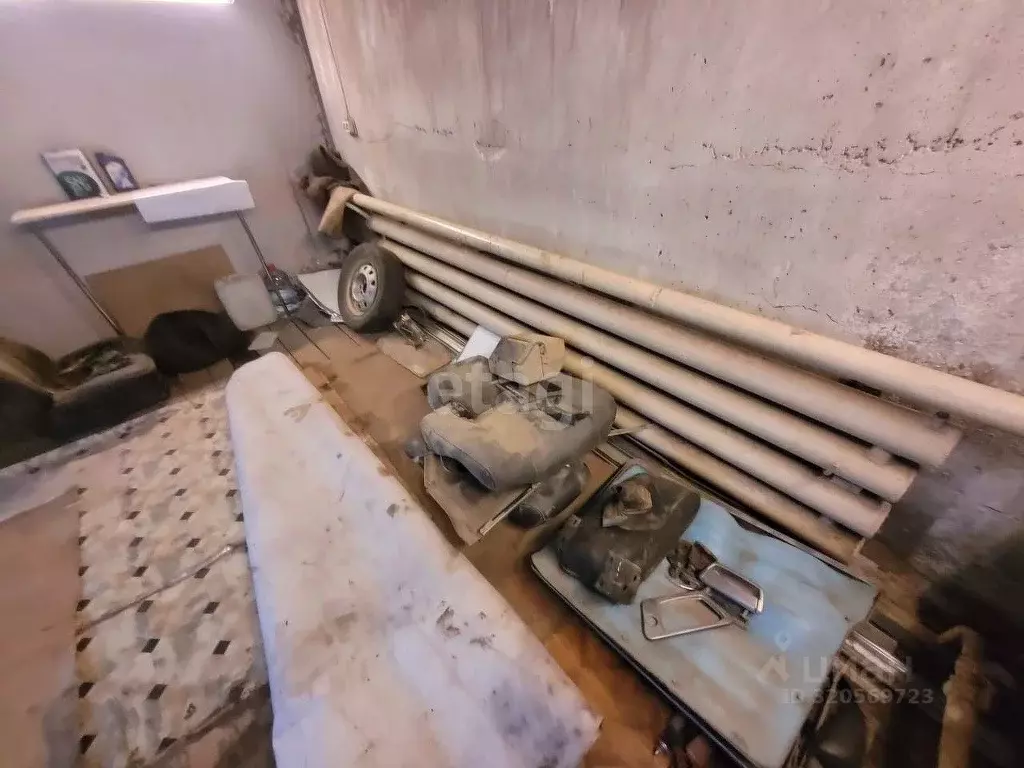 Гараж в Саха (Якутия), Якутск ул. Дзержинского, 22 (25 м) - Фото 1