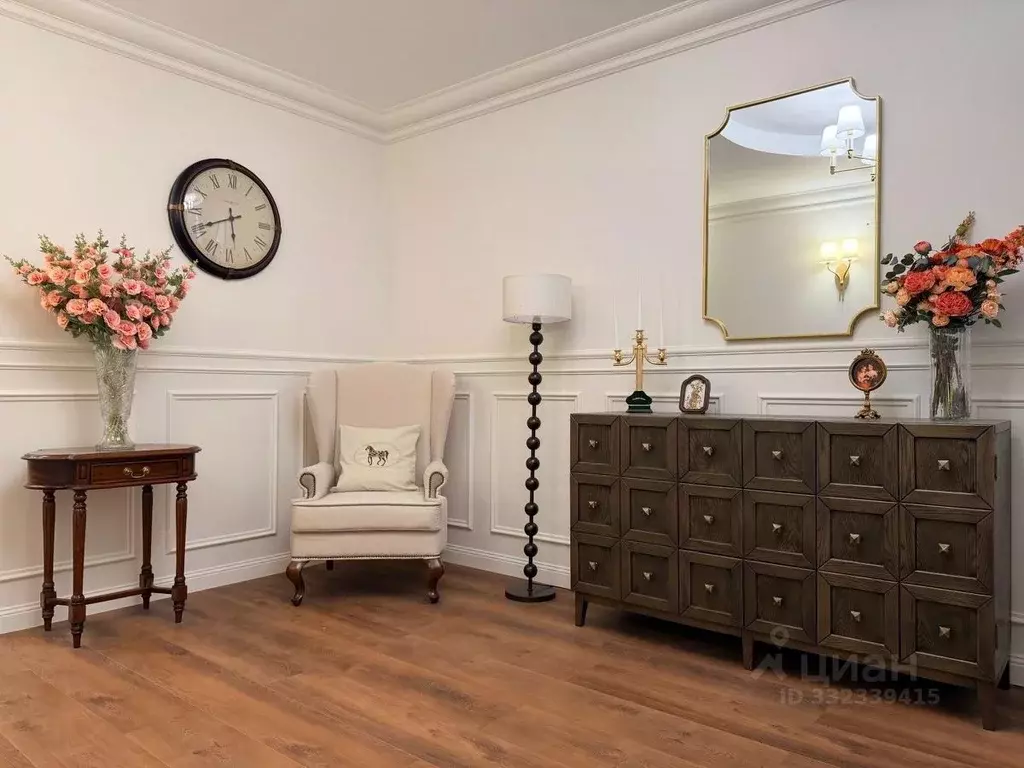 Коттедж в Москва Осенняя ул., 25К7 (300 м) - Фото 2
