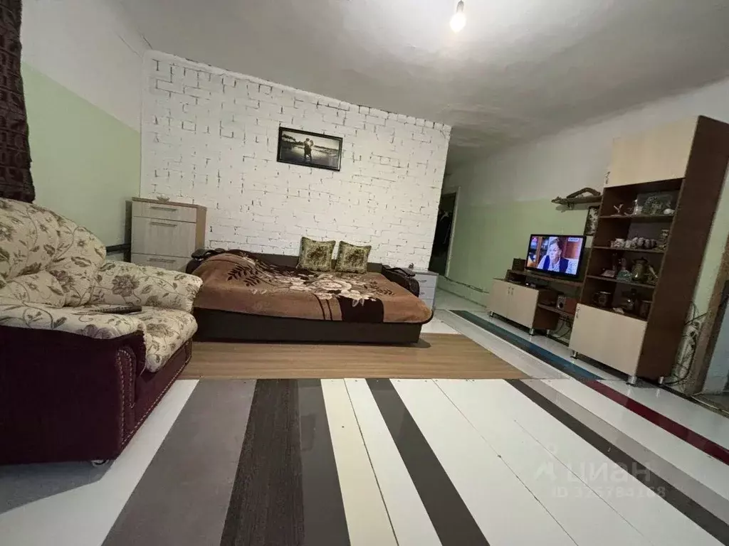 Дом в Саратовская область, пос. Хмелевский ул. Центральная, 37 (78 м) - Фото 1