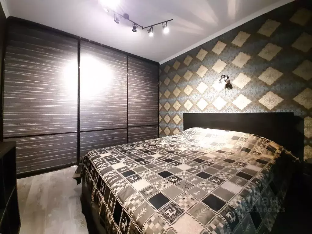 3-к кв. Самарская область, Самара ул. Челюскинцев, 10 (60.0 м) - Фото 1