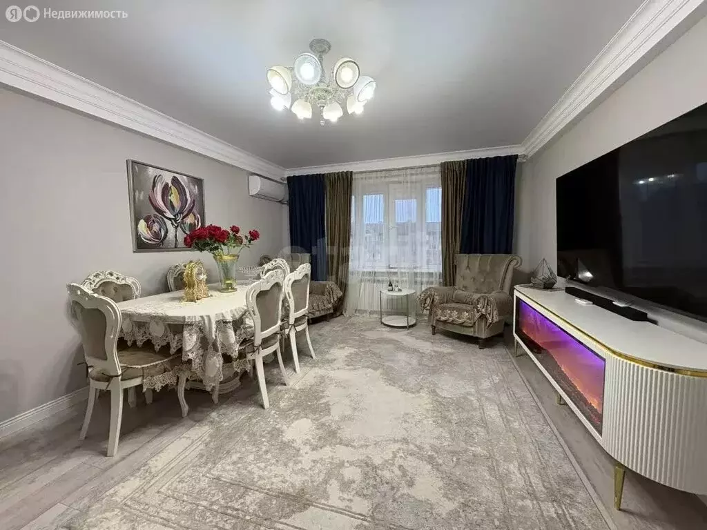 3-комнатная квартира: Каспийск, улица Зейнудина Батманова, 22 (91 м) - Фото 2