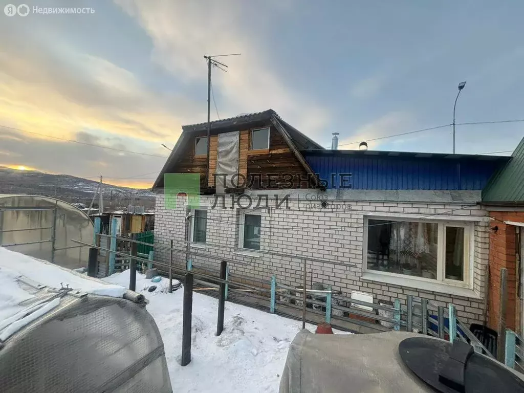 Дом в Чита, Облепиховая улица (168.2 м) - Фото 1