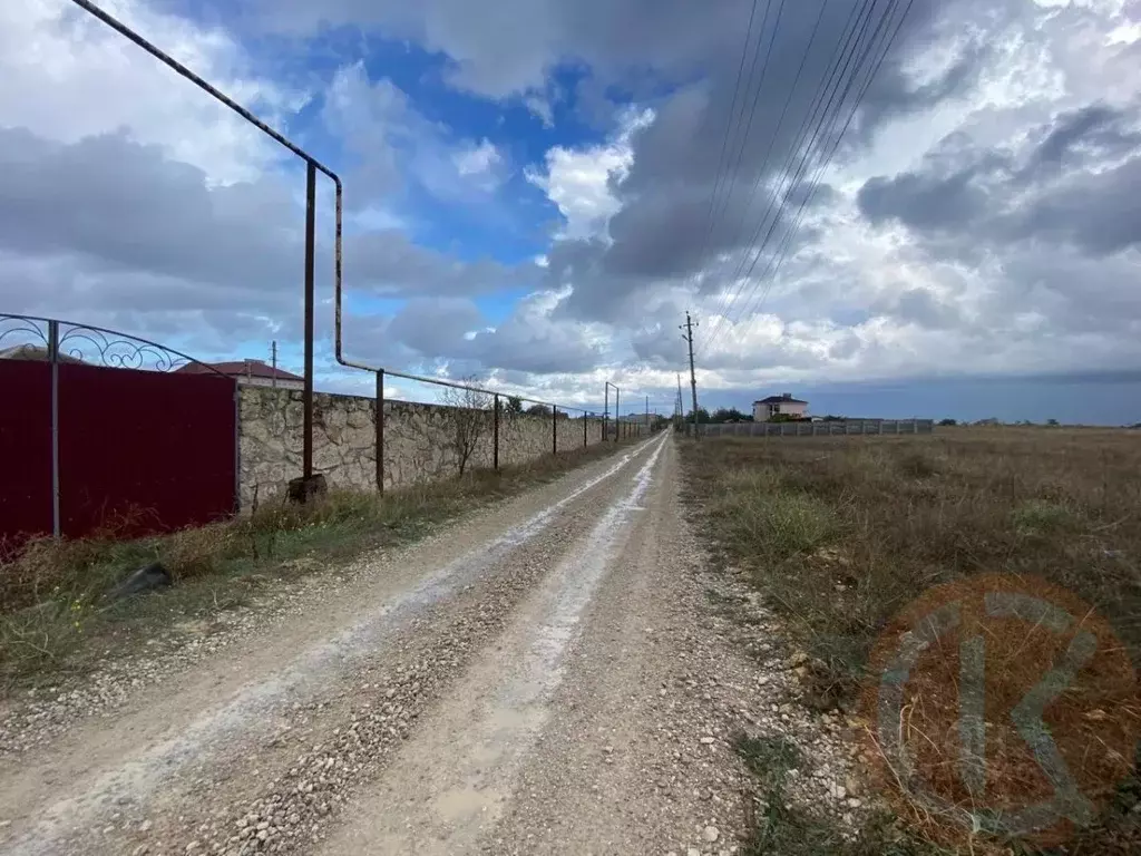 Участок в Крым, Черноморское пгт, Геолог СНТ ул. Московская, 82-83 ... - Фото 1