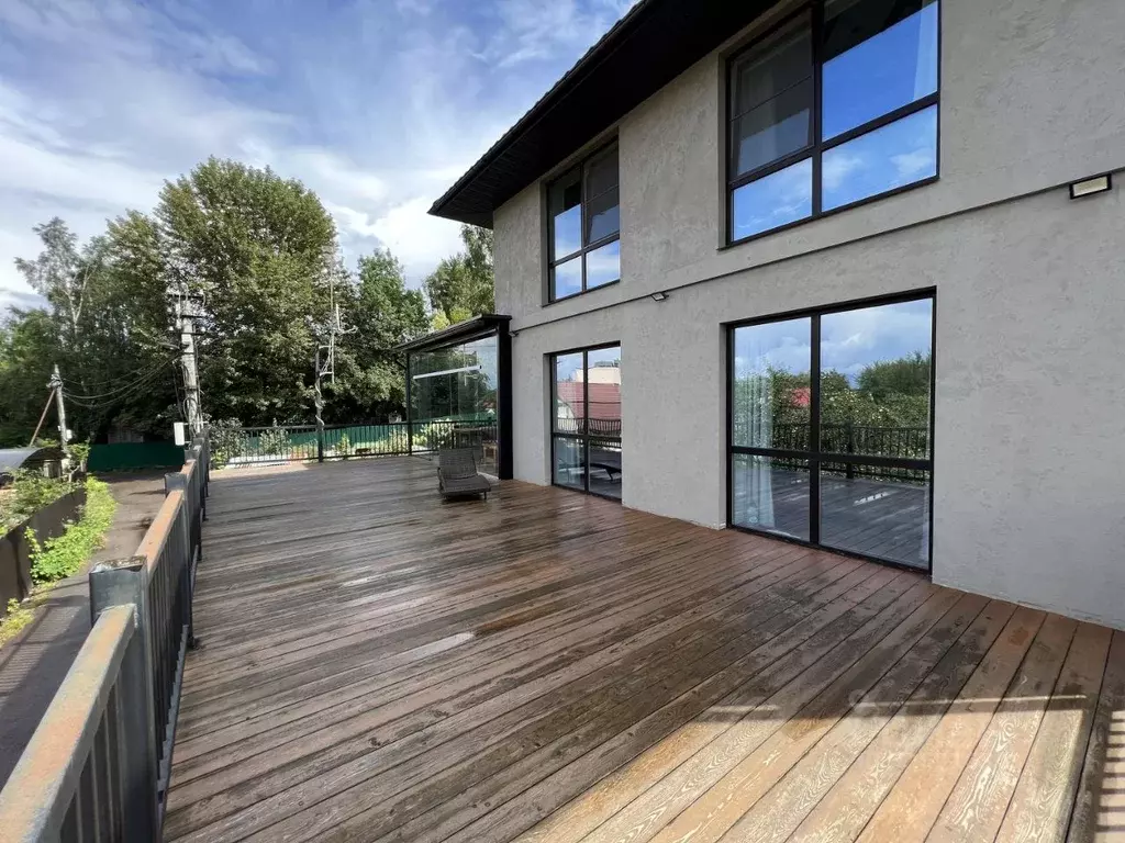 Коттедж в Московская область, Одинцовский городской округ, с. ... - Фото 1