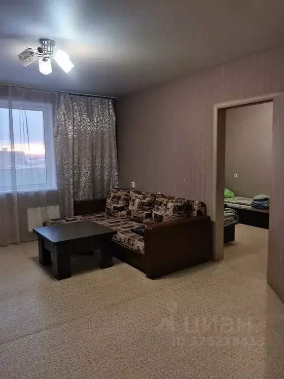 2-к кв. Челябинская область, Миасс ул. Победы, 7 (41.0 м) - Фото 1