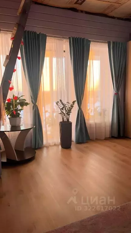 Дом в Ленинградская область, Ломоносовский район, Лопухинское с/пос, ... - Фото 1