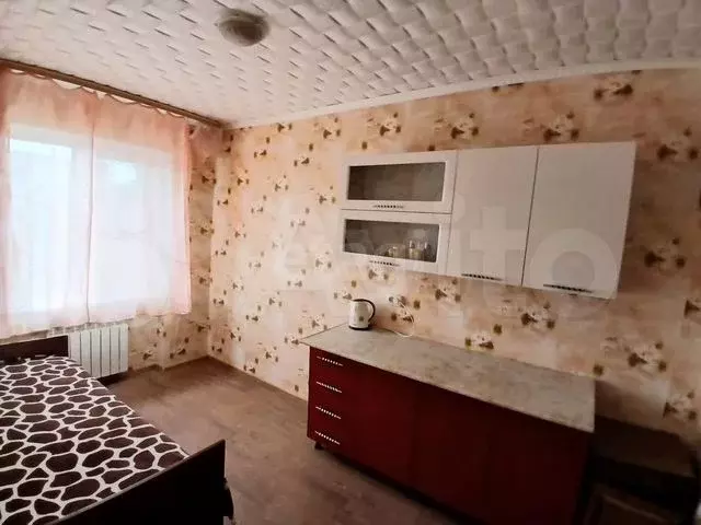 Комната 21,6 м в 2-к., 4/4 эт. - Фото 0