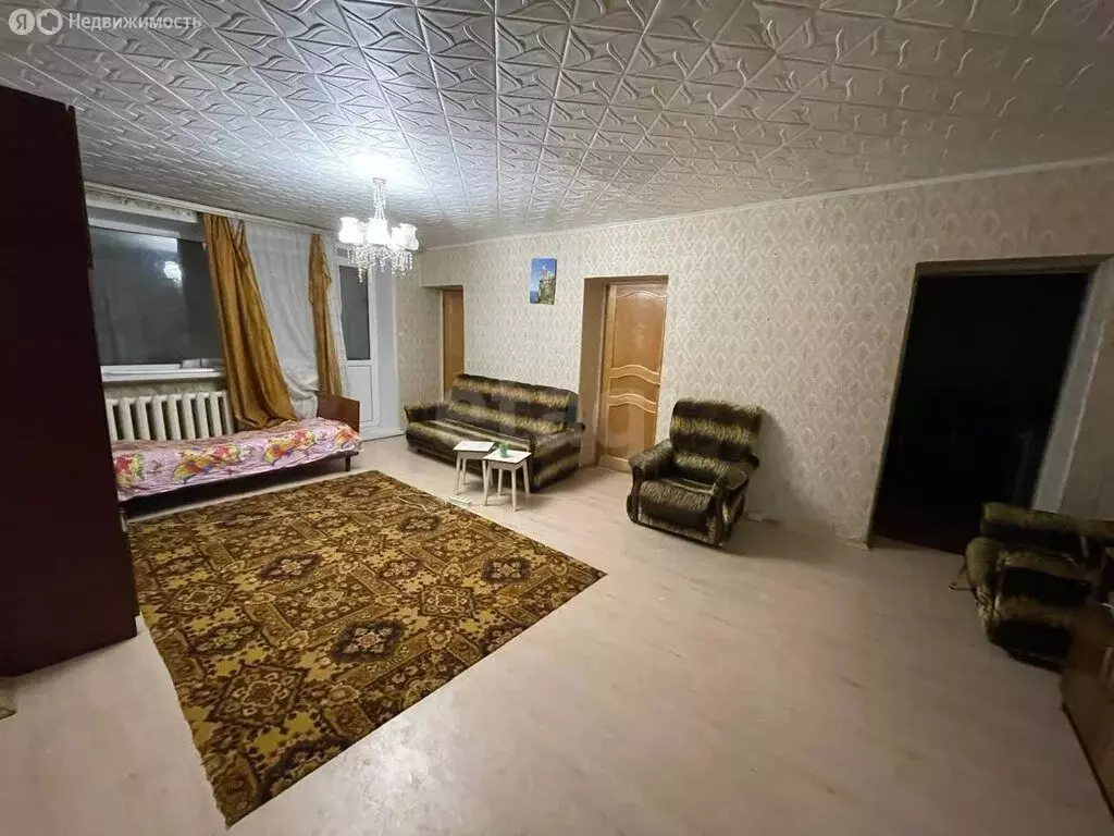 4-комнатная квартира: Саранск, улица Ульянова, 20Ак1 (75 м) - Фото 1