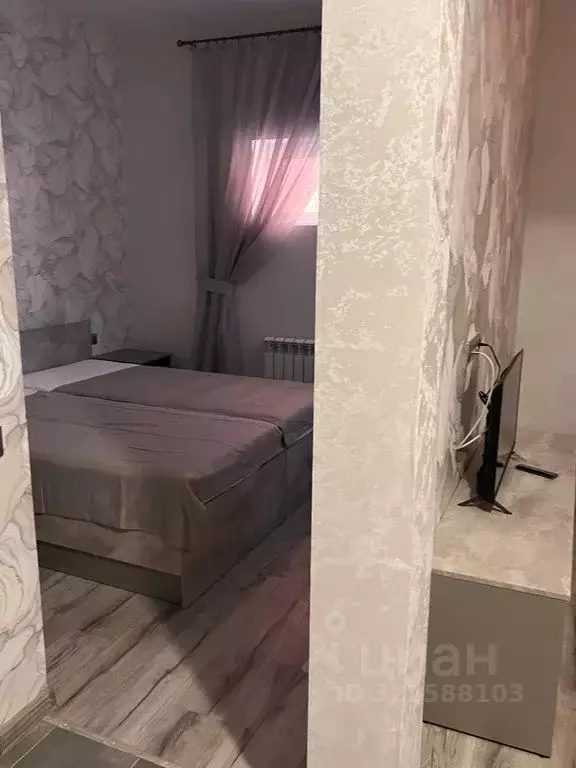 Комната Псковская область, Псков Крестовское ш., 8 - Фото 2