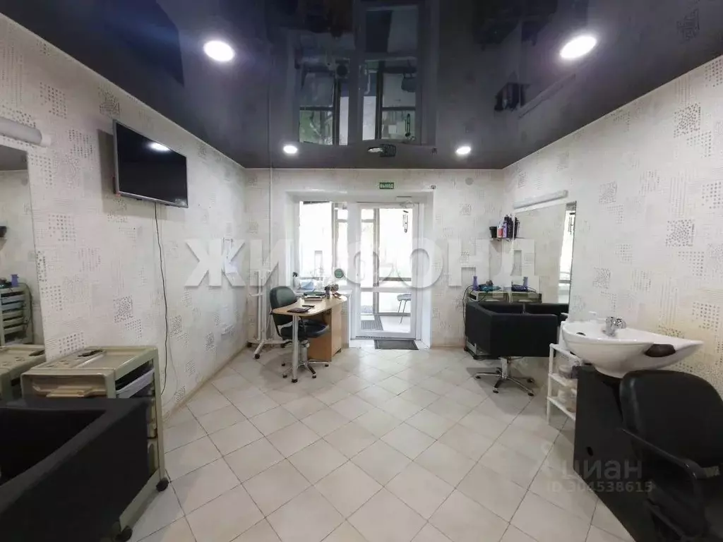 Помещение свободного назначения в Ханты-Мансийский АО, Нефтеюганск ... - Фото 2