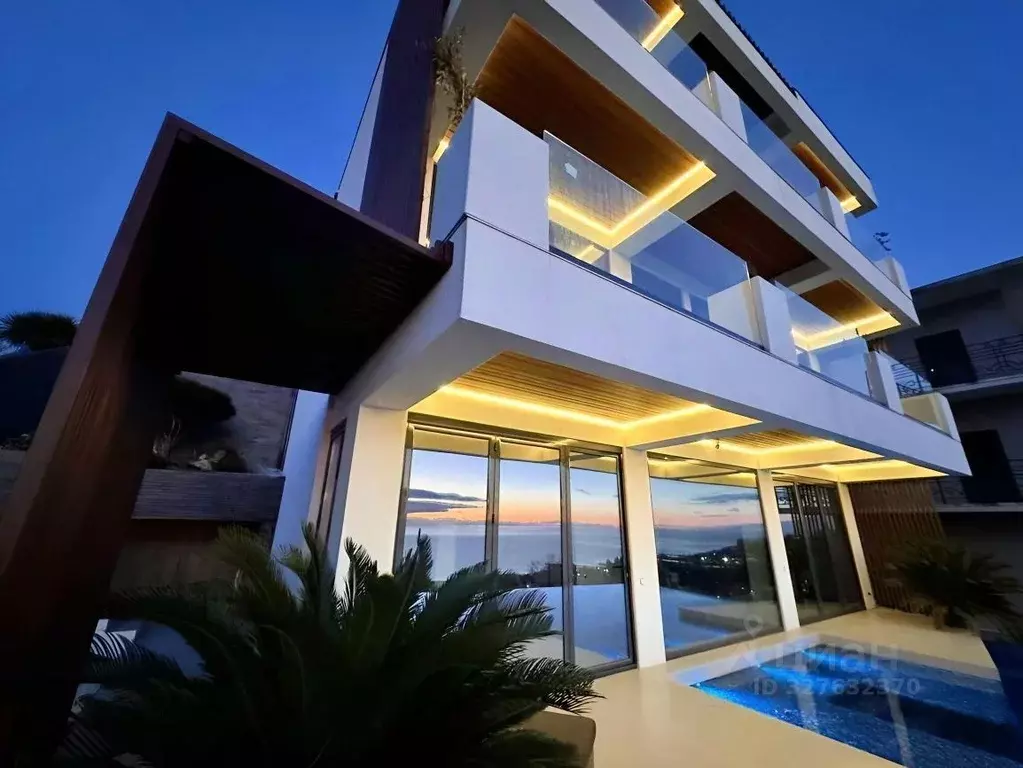 Дом в Краснодарский край, Сочи Кутаисская ул., 26/1 (289 м) - Фото 1