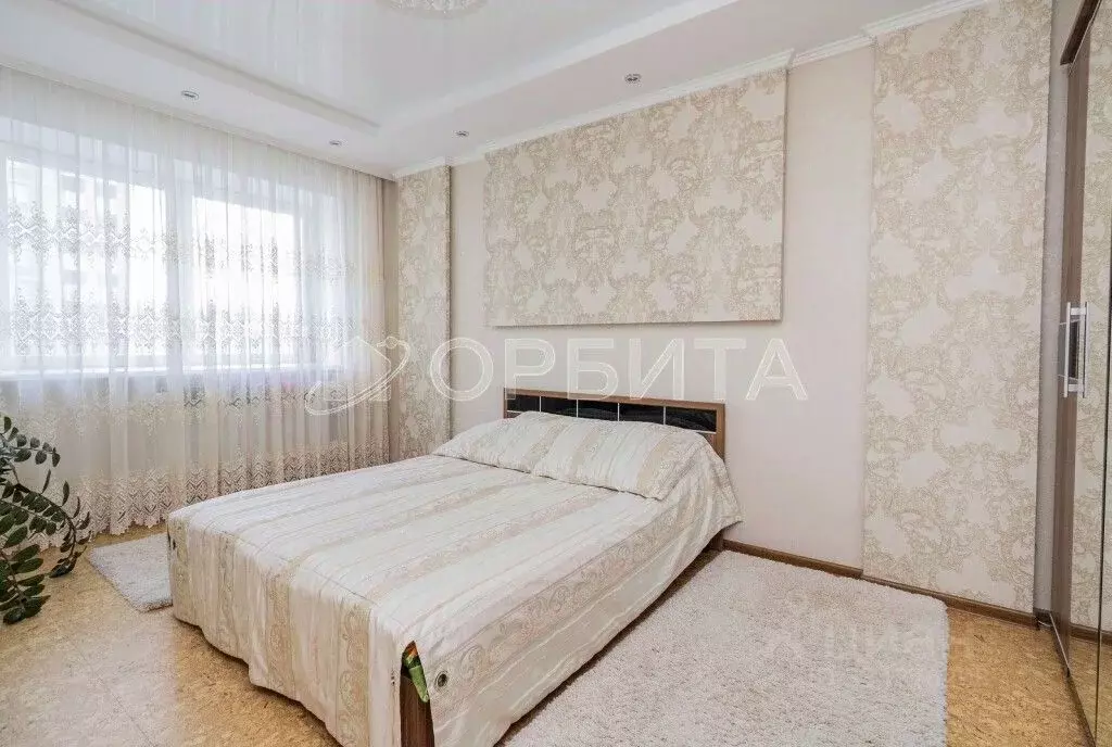 3-к кв. Тюменская область, Тюмень ул. Газовиков, 41к1 (113.4 м) - Фото 1