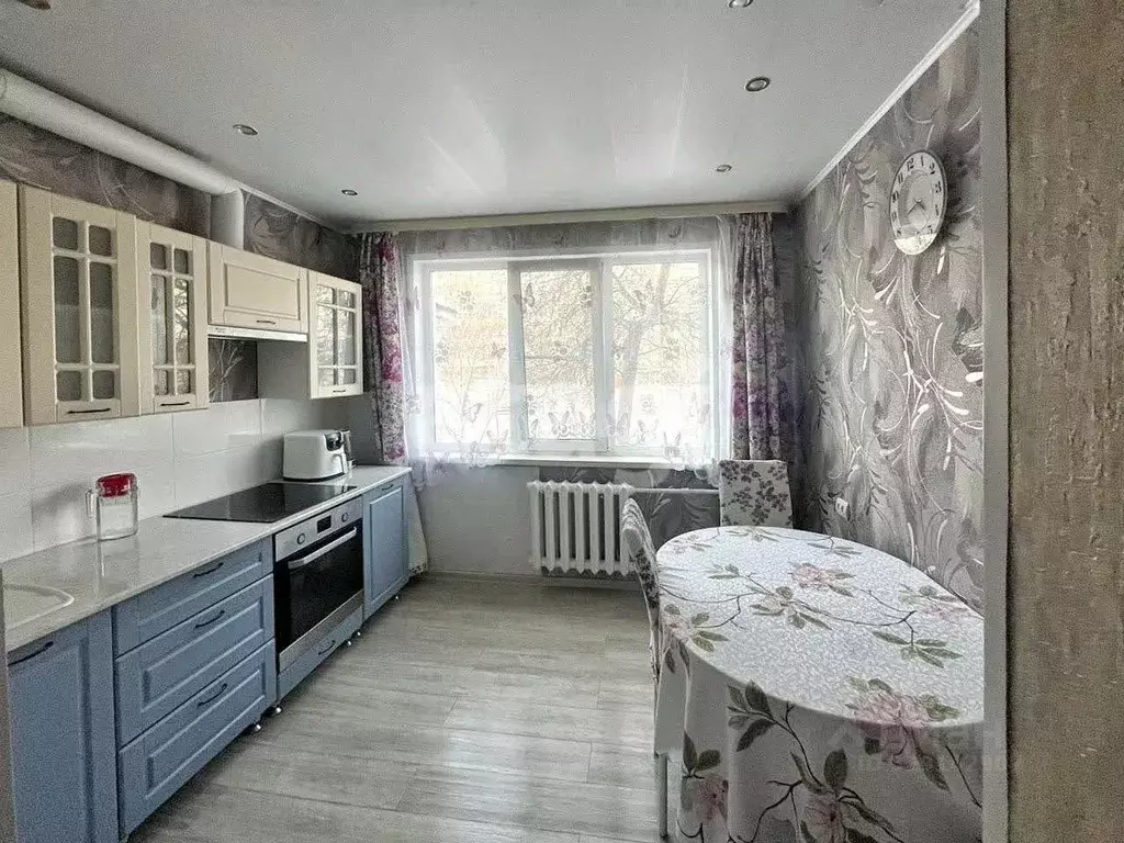 3-к кв. Бурятия, Улан-Удэ Восточный мкр, ул. Туполева, 3 (57.1 м) - Фото 1