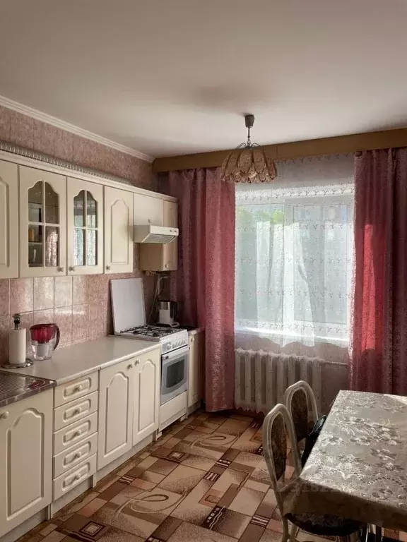 3-к кв. Саратовская область, Энгельс Комсомольская ул., 147 (62.7 м) - Фото 0