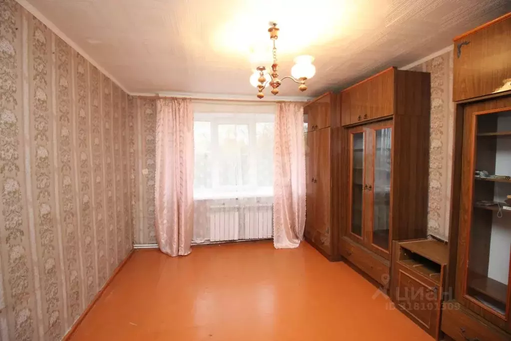 3-к кв. Вологодская область, Шексна рп, Шексна Южная мкр ул. ... - Фото 1