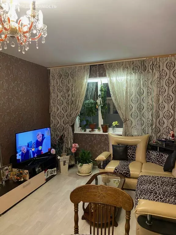 3-комнатная квартира: Мурманск, улица Георгия Седова, 24 (74 м) - Фото 1