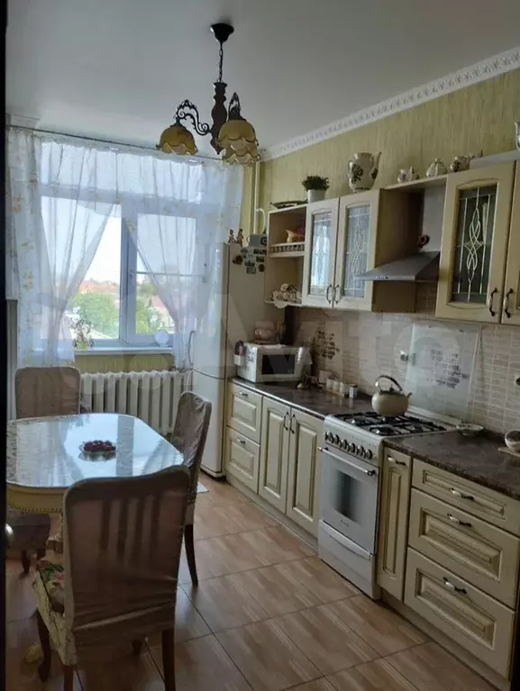 2-к. квартира, 72 м, 4/9 эт. - Фото 1