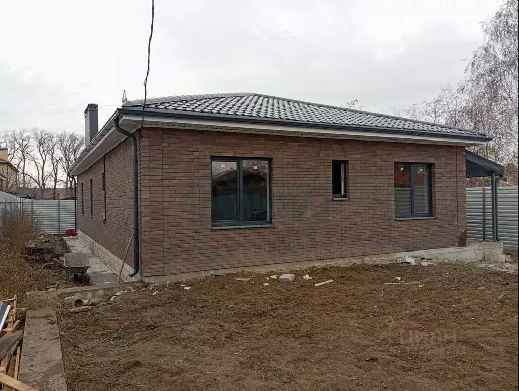 Дом в Ростовская область, Батайск Красноармейская ул., 12 (140 м) - Фото 1