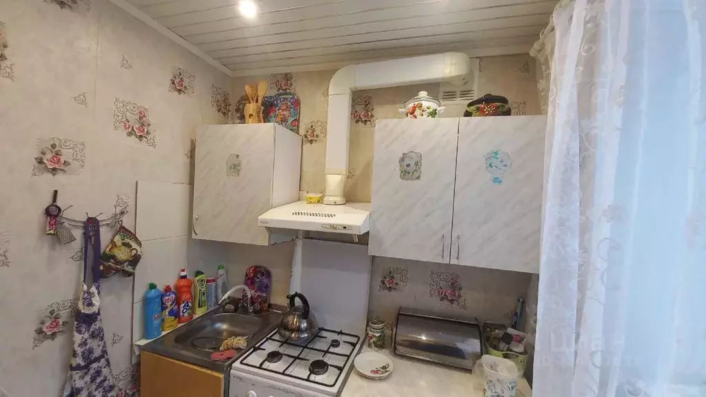 3-к кв. Ленинградская область, Тихвин 4-й мкр, 26 (57.7 м) - Фото 2