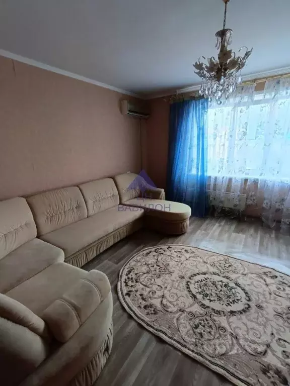 3-к кв. Ростовская область, Волгодонск ул. Гагарина (65.0 м) - Фото 0