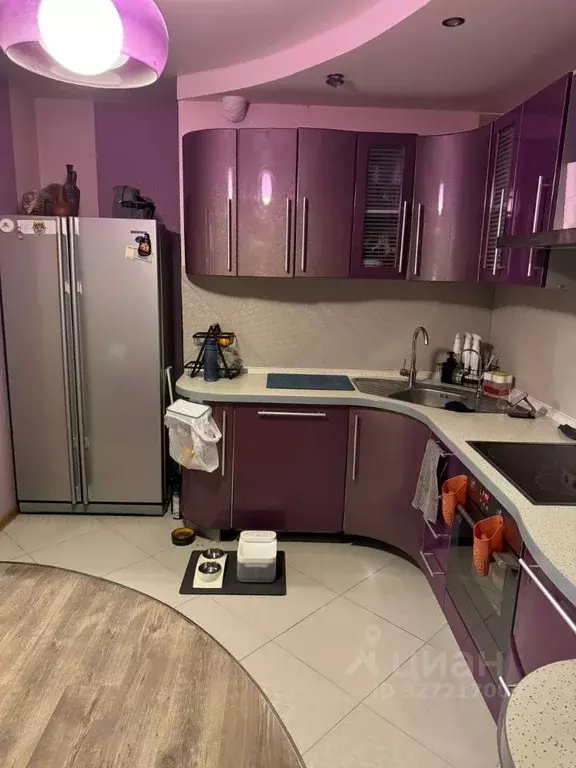 2-к кв. Московская область, Красногорск Успенская ул., 8 (64.3 м) - Фото 1