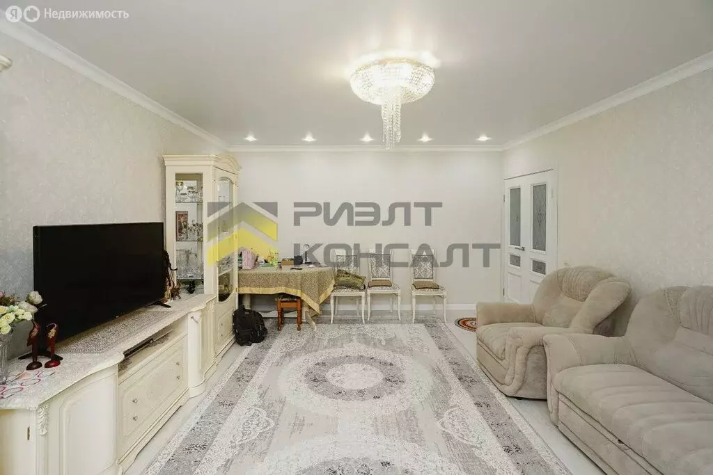 3-комнатная квартира: Омск, улица Крупской, 23к1 (76.9 м) - Фото 1