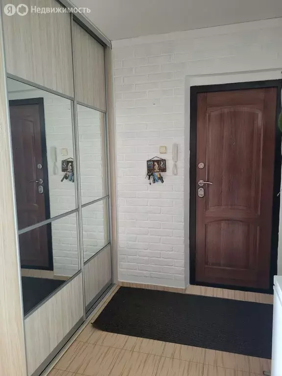 3-комнатная квартира: Реж, улица Ленина, 74/7 (70.3 м) - Фото 1