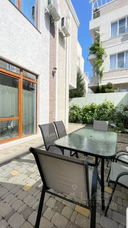 Таунхаус в Краснодарский край, Геленджик ул. Майи Осичевой, 28 (130 м) - Фото 1