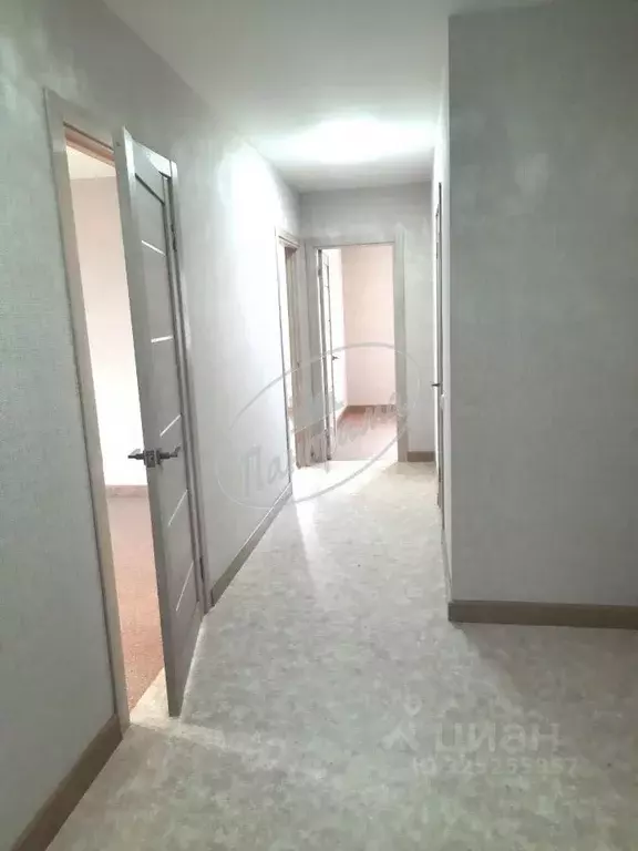 3-к кв. Калужская область, Калуга проезд Юрия Круглова, 8 (84.0 м) - Фото 1