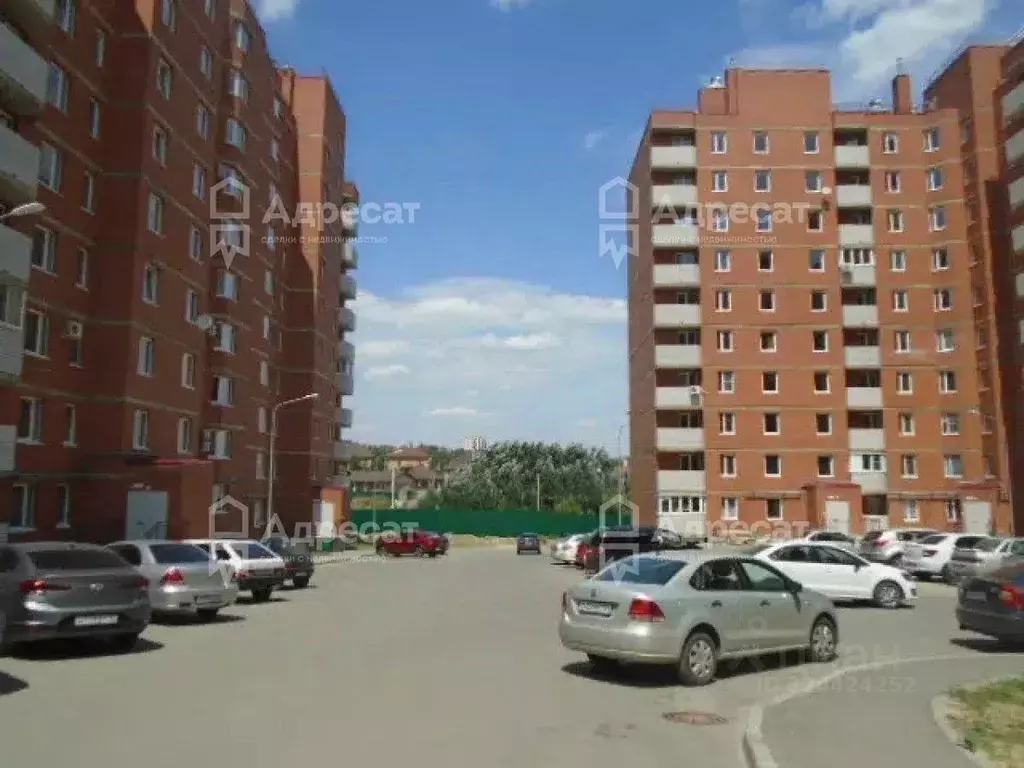 3-к кв. Волгоградская область, Волгоград ул. Имени Старшего Лейтенанта ... - Фото 2