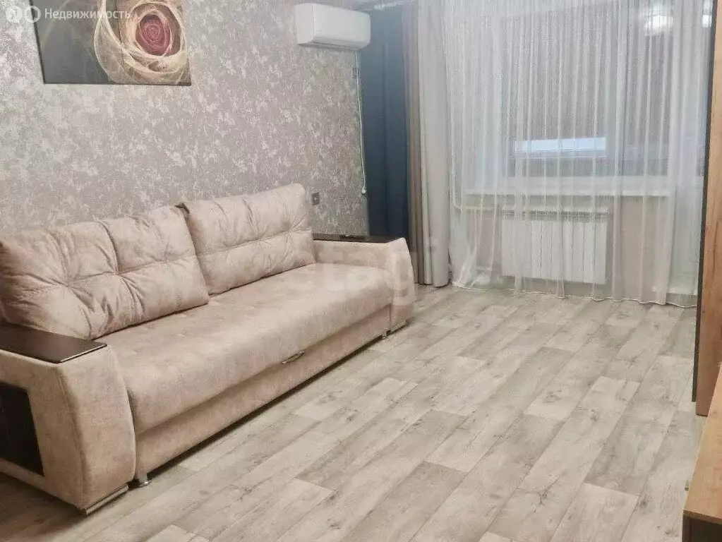 2-комнатная квартира: Энгельс, улица Тельмана, 132 (49.1 м) - Фото 1