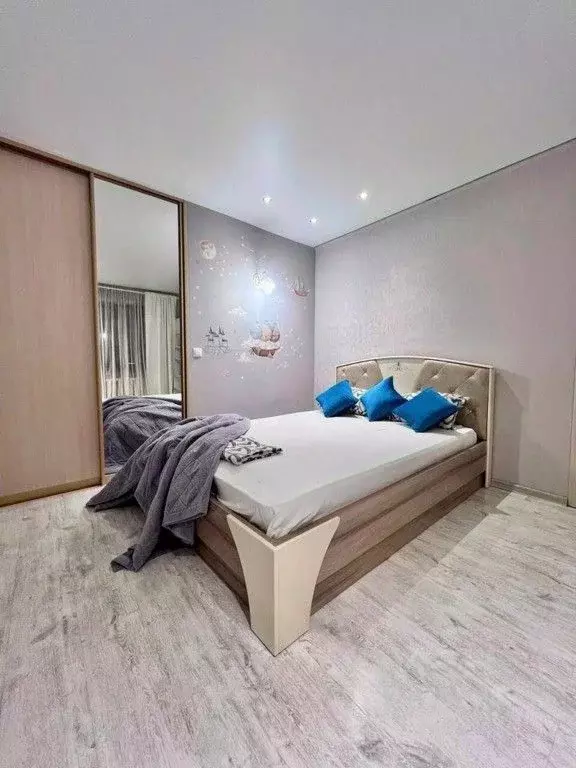 1-к кв. Татарстан, Казань ул. Татарстан, 64 (60.0 м) - Фото 2