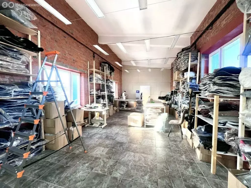 Офис (200 м) - Фото 1