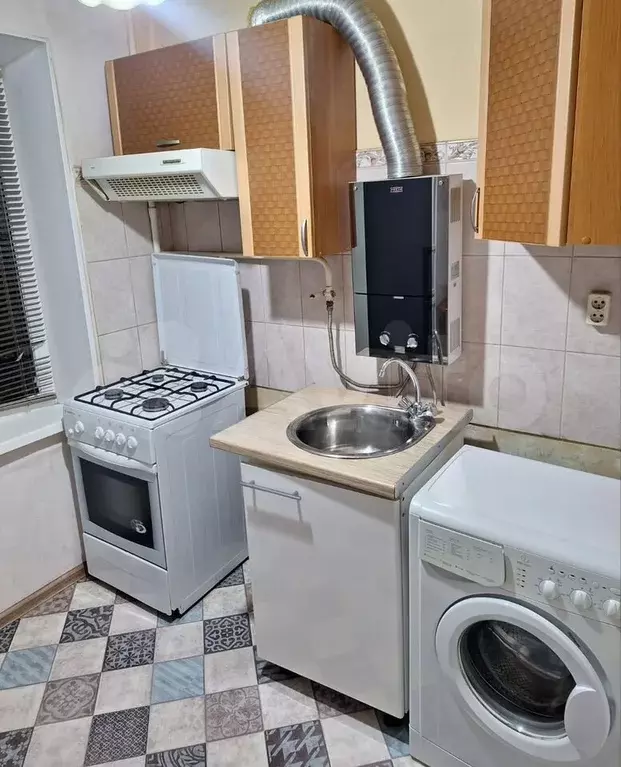 2-к. квартира, 44 м, 2/5 эт. - Фото 0