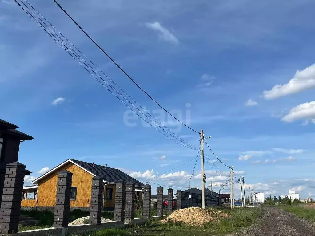 Участок в Липецкая область, Липецкий муниципальный округ, с. Ленино ... - Фото 1