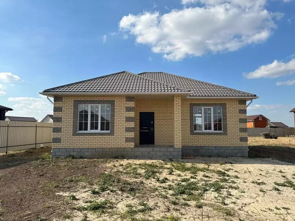 Дом в Белгородская область, Белгородский район, Разумное рп ул. ... - Фото 1