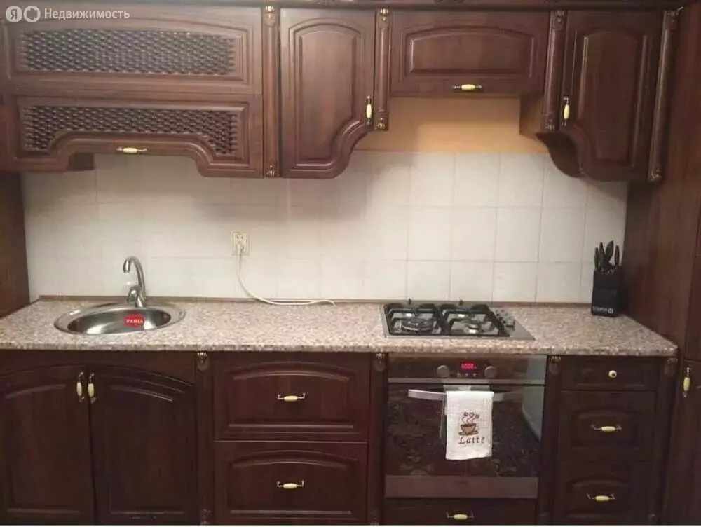 3-комнатная квартира: Анапа, улица Самбурова, 258 (120 м) - Фото 1