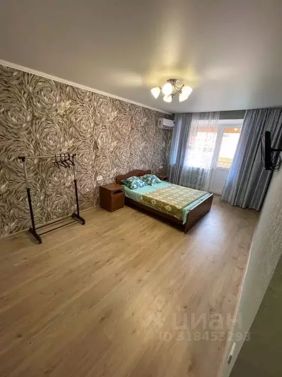 2-к кв. Краснодарский край, Геленджик Херсонская ул., 30 (40.0 м) - Фото 0