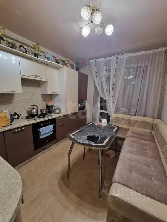 2-к кв. Ямало-Ненецкий АО, Новый Уренгой просп. Губкина, 26 (56.6 м) - Фото 1